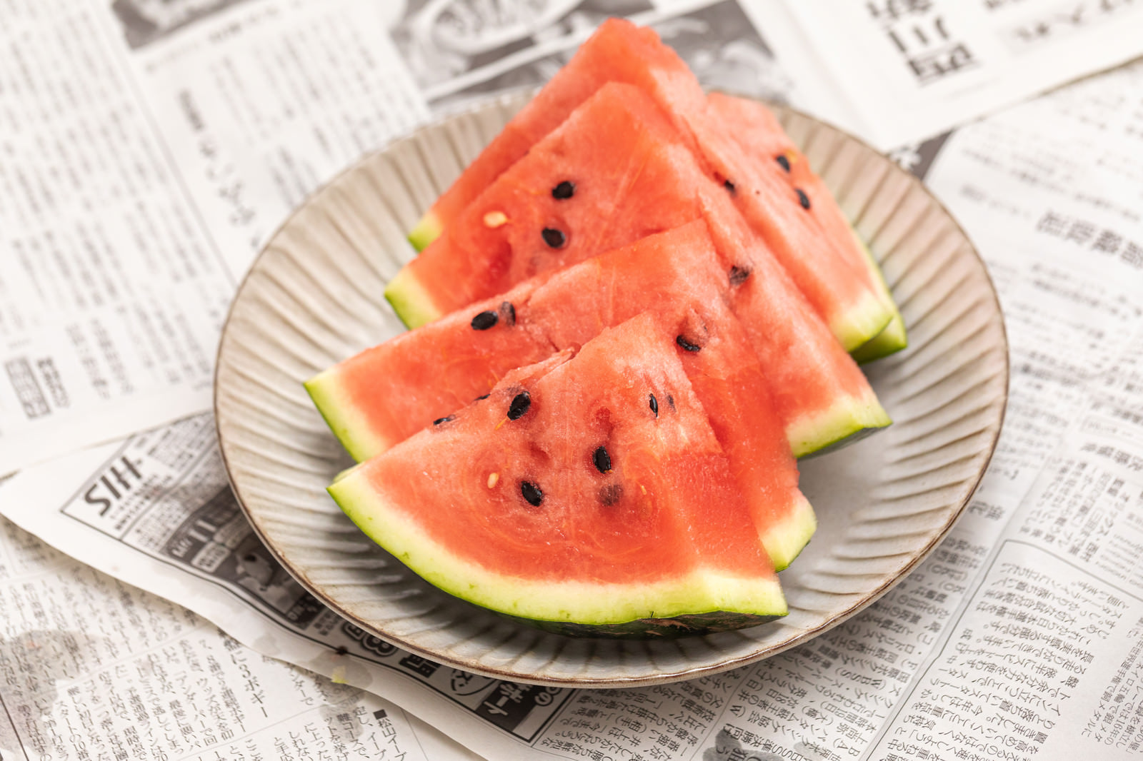 夏の代名詞であるスイカ！実はスイカの旬は産地によってかなりの格差があるって知っていますか？ - その他のフルーツ豆知識